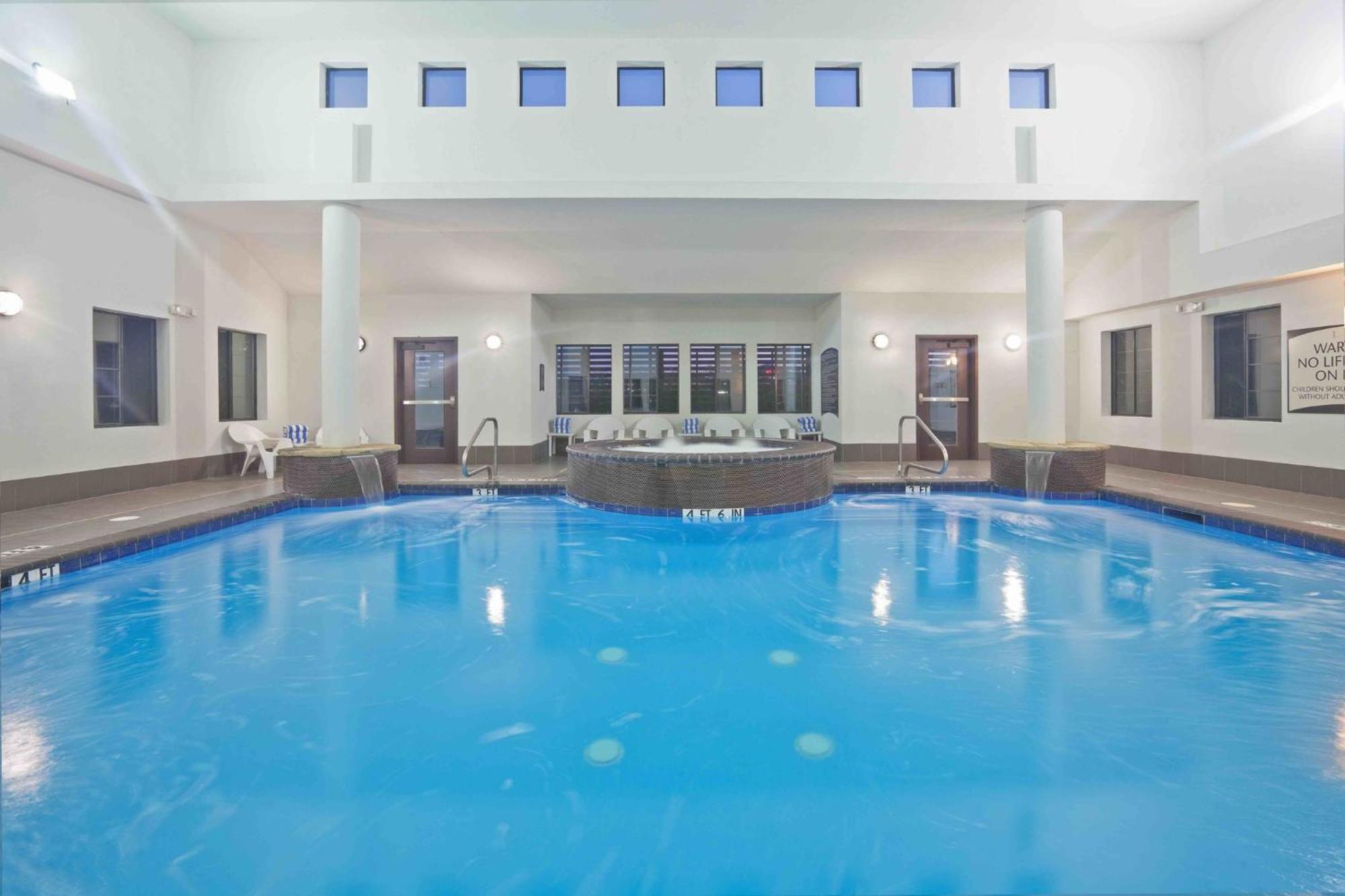 Staybridge Suites Plano - Richardson Area By Ihg Екстериор снимка